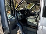 Ford Transit-10