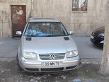 Volkswagen Jetta-1