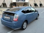 Toyota Prius-4