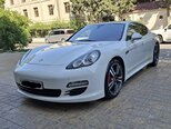 Porsche Panamera-1