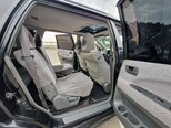Mitsubishi Chariot-17