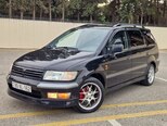 Mitsubishi Chariot-7