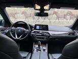 BMW 530e-7