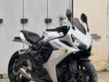 Honda CBR650R-4