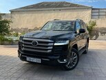 Toyota Land Cruiser-7