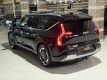 Kia EV9-10