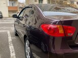 Hyundai Elantra-3