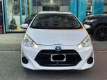 Toyota Aqua-2