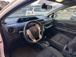 Toyota Aqua-11