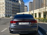 Kia Cerato-5