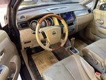 Nissan Tiida-8