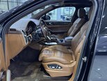 Porsche Cayenne Turbo-11