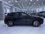 Porsche Cayenne Turbo-4