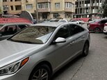 Hyundai Sonata-4