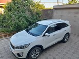 Kia Sorento-3