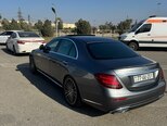 Mercedes E 220 d-7