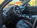Audi Q7-7