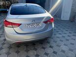 Hyundai Elantra-5