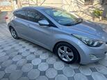 Hyundai Elantra-4
