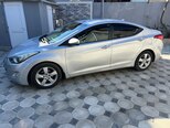 Hyundai Elantra-3