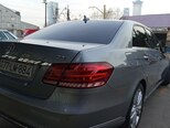 Mercedes E 220-12