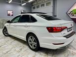 Volkswagen Jetta-7