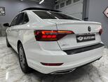 Volkswagen Jetta-9