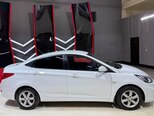 Hyundai Accent-6