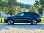 Audi Q7-5