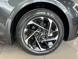 Kia K5-12