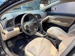 Hyundai Elantra-17