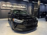 Hyundai Elantra-3