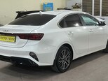 Kia Cerato-4