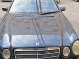 Mercedes E 230-1