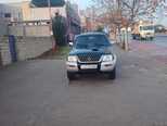 Mitsubishi L200-1