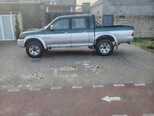 Mitsubishi L200-2