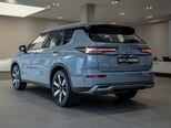 Mitsubishi Outlander-10
