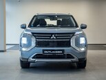Mitsubishi Outlander-1