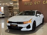 Kia K5-4