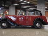 Triumph Renown-12