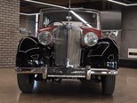Triumph Renown-4