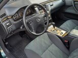 Mercedes E 240-7