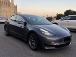 Tesla Model 3-5