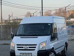 Ford Transit-1