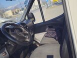Ford Transit-10