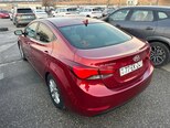 Hyundai Elantra-4