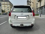 Toyota Land Cruiser Prado-4