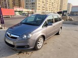Opel Zafira-14