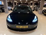 Tesla Model 3-2