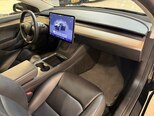 Tesla Model 3-17